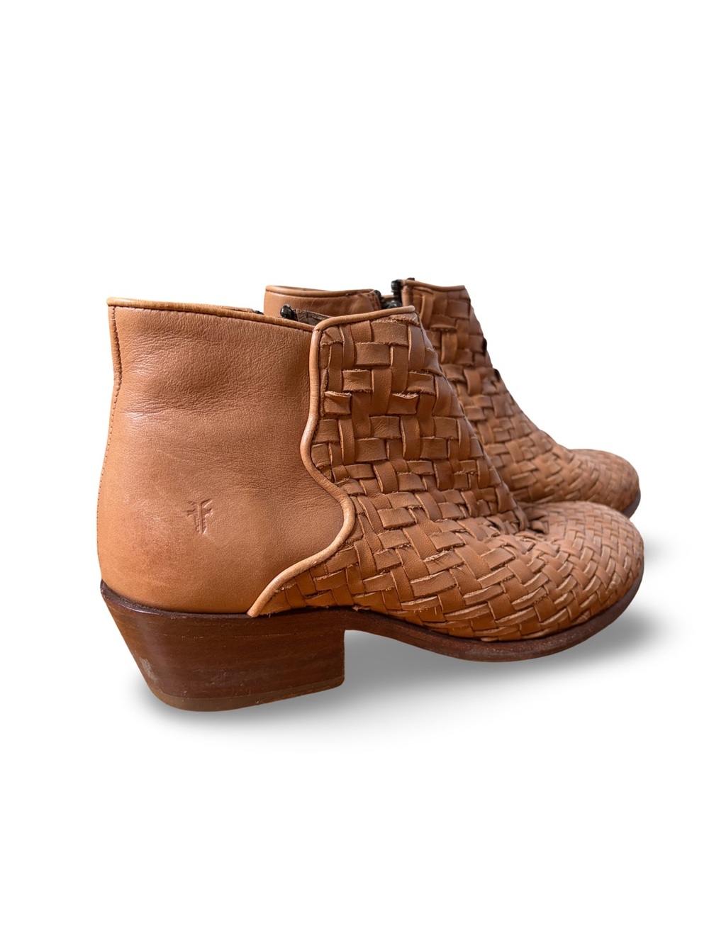 Frye Carson Woven Women’s Boot 8